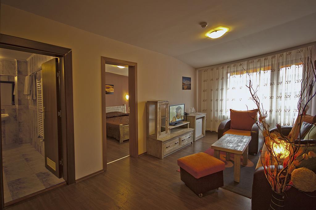 Spa Hotel Elbrus 韦林格勒 外观 照片